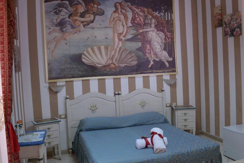 Le Tre Stelle Hotel Cagliari Ngoại thất bức ảnh
