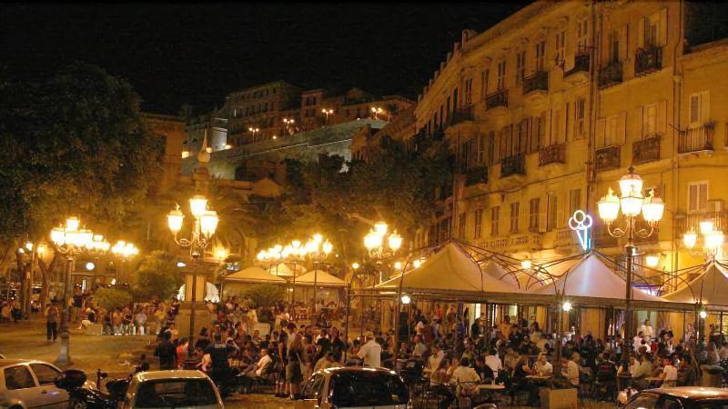 Le Tre Stelle Hotel Cagliari Ngoại thất bức ảnh