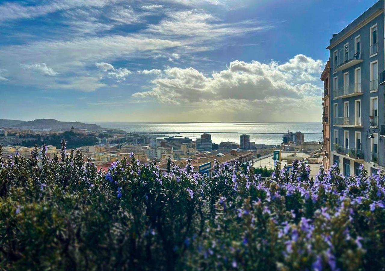 Le Tre Stelle Hotel Cagliari Ngoại thất bức ảnh