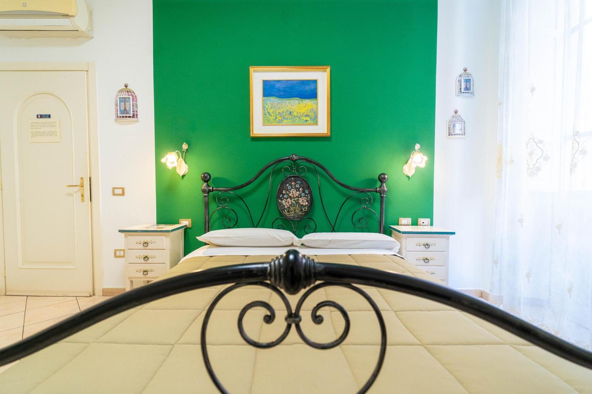 Le Tre Stelle Hotel Cagliari Ngoại thất bức ảnh