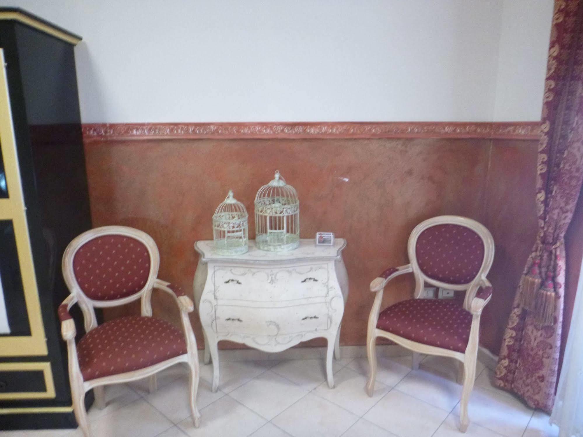 Le Tre Stelle Hotel Cagliari Ngoại thất bức ảnh